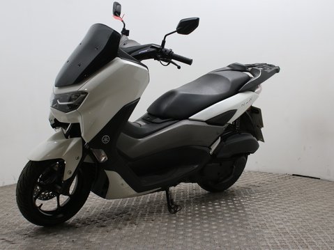 Yamaha Nmax 125 GPD125-A ABS 9