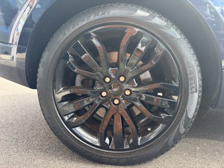 Land Rover Range Rover Sport SDV6 HSE DYNAMIC 18