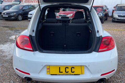 Volkswagen Beetle AUTOMATIC.. 5 SERVICES! CRUISE CONTROL..DAB RADIO..STUNNING CAR! 15