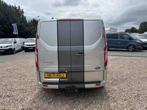 Ford Transit Custom LWB L2H1 Low Roof Sport 280 Air Con Alloys Sensors Cam Tow Bar EURO 6 7