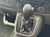Volkswagen Transporter Shuttle (Sold) 2.0 TDI SE 8 Seater Diesel DSG SWB Euro 6 (s/s) (150 ps) 24