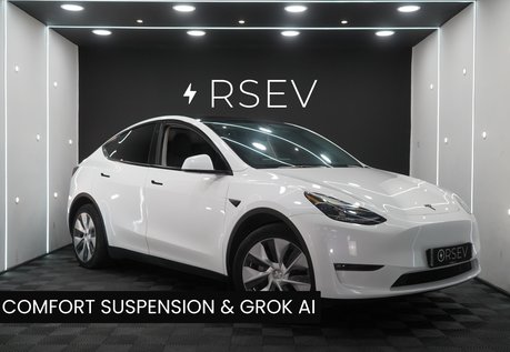 Tesla Model Y LONG RANGE AWD Now with GROK AI 1 Owner Comfort Suspension Pano roof VAT Q