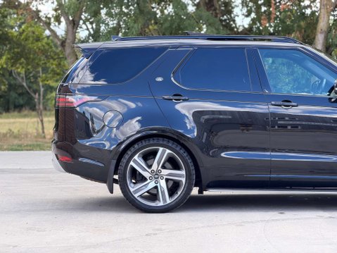 Land Rover Discovery 3.0 Discovery Metro Edition D MHEV Auto 4WD 5dr 11