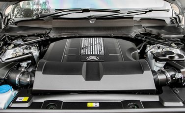 Land Rover Range Rover 5.0 V8 Autobiography LWB Urban 29