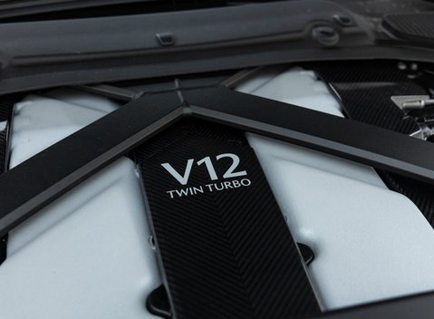 Aston Martin Vanquish Volante 44