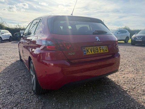 Peugeot 308 1.2 PureTech Tech Edition Hatchback 5dr Petrol Manual Euro 6 (s/s) (130 ps) 6