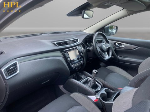 Nissan Qashqai 1.5 dCi N-Connecta SUV 5dr Diesel Manual Euro 6 (s/s) (115 ps) 15