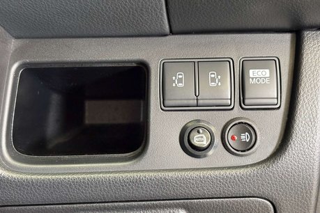 Nissan Serena 39