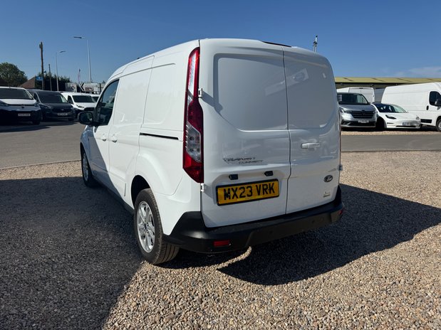 Ford Transit Connect SWB L1H1 Low Roof Limited Air Con EURO 6 10