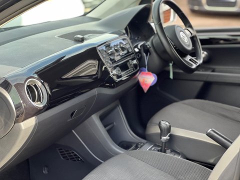 Volkswagen Up 1.0 High up! ASG Euro 5 5dr 15