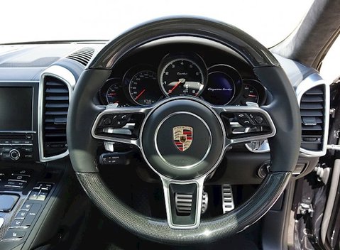 Porsche Cayenne Turbo 10