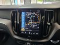 Volvo XC60 2.0 D5 PowerPulse R-Design Auto AWD Euro 6 (s/s) 5dr 37