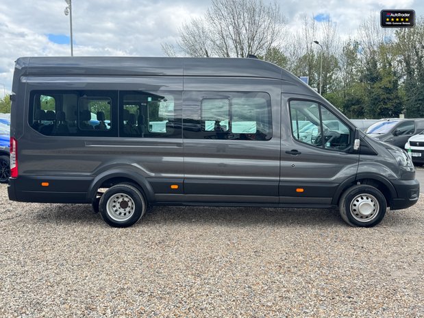 Ford Transit AUTO 17 [SOLD CM] Seat Minibus L4H3 High Roof AIR CON SUN ROOF SELECT 6