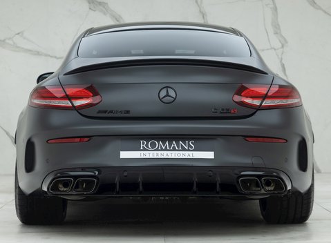 Mercedes-Benz C Class C63 S Night Edition 5