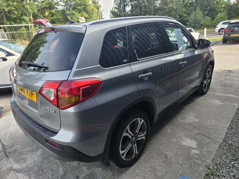 Suzuki Vitara SZ5 1.6 6