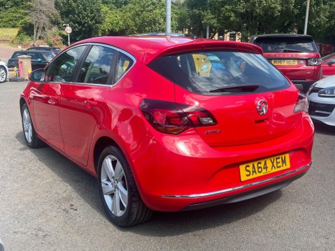 Vauxhall Astra 1.4 16v SRi Euro 5 5dr 9