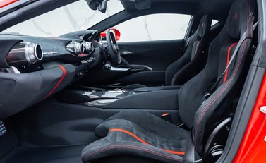 Ferrari 812 Competizione 24