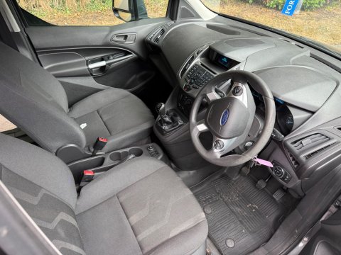 Ford Transit Connect 1.5 TDCi 230 L2 H1 6dr 7