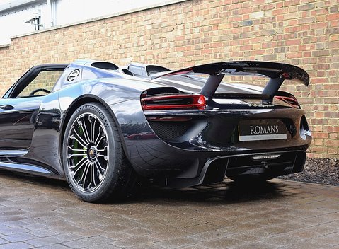 Porsche 918 Spyder 10