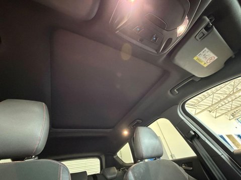 Ford Kuga 2.0 TDCi ST-Line X SUV 5dr Diesel Manual Euro 6 (s/s) (150 ps) Fantastic Co 30