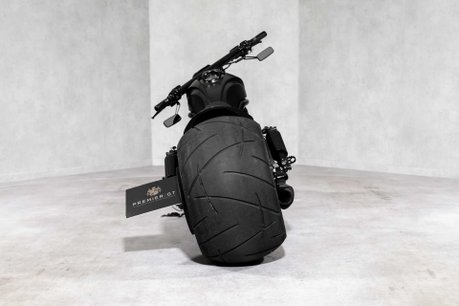 Harley-Davidson V-Rod VRSCDX NIGHT ROD SP 1250 14. BESPOKE ONE-OFF EXAMPLE. 400 SECTION REAR. 5