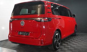 Volkswagen Id.Buzz GTX Heat Pump Front Massage Captains Seats 6 Seater Pano Roof  1 Owner VATQ 10