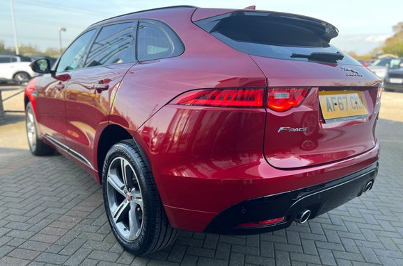 Jaguar F-Pace 3.0 V6 D300S AWD AUTO 13