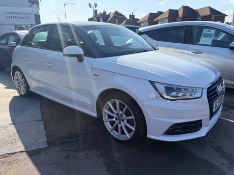 Audi A1 SPORTBACK TFSI S LINE