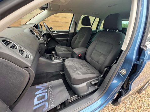 Volkswagen Tiguan 2.0 Tiguan Match TDI BlueMotion Technology 4Motion Semi-Auto 4WD 5dr 22