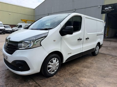 Renault Trafic 1.6 dCi 27 Business+ Panel Van 5dr Diesel Manual SWB Standard Roof Euro 6 ( 7