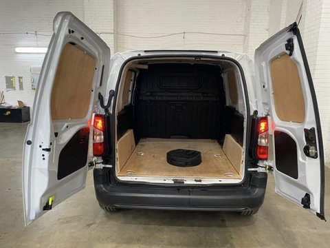Peugeot Partner PROFESSIONAL PREMIUM PLUS L1 7