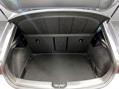 SEAT Leon 2.0 TDI FR Sport Hatchback 5dr Diesel Manual Euro 6 (s/s) (150 ps) 21
