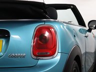 Mini Convertible COOPER 24