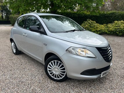 Chrysler Ypsilon 1.2 Silver Euro 6 5dr