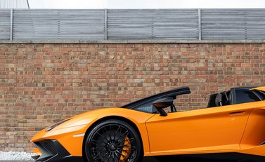 Lamborghini Aventador SV LP 750-4 Roadster 35