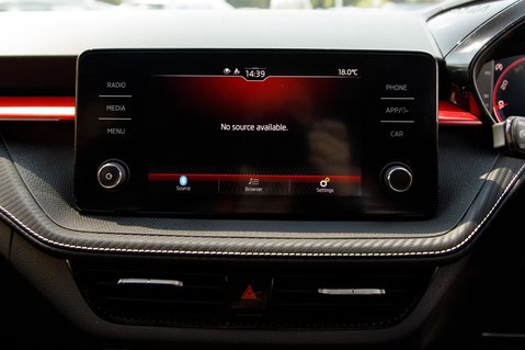 Skoda Fabia MONTE CARLO TSI DSG 24