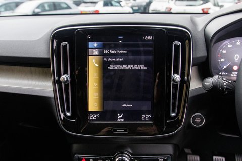 Volvo XC40 T3 INSCRIPTION 24