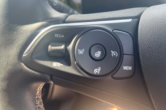 Vauxhall Mokka GS 25