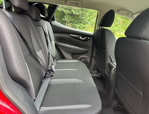 Nissan Qashqai 1.5 Qashqai Acenta Premium dCi 5dr 38