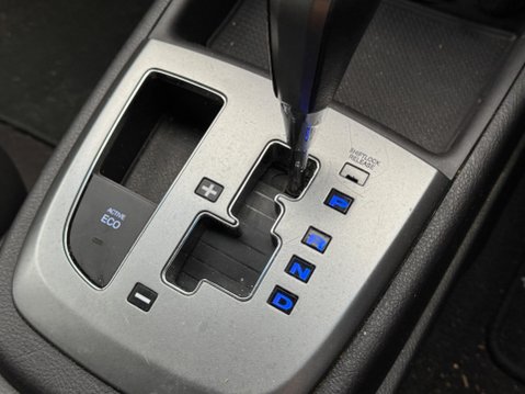 Hyundai SANTA FE 2.2 CRDi Premium Auto 4WD Euro 5 5dr (5 seat) 15