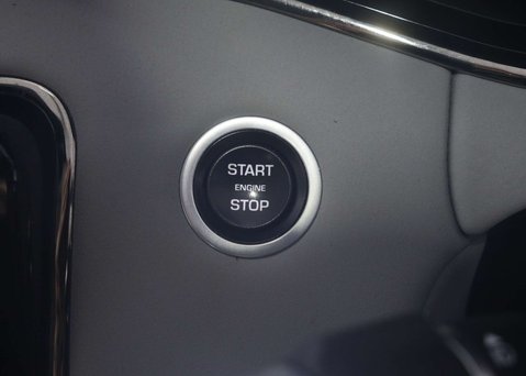 Land Rover Range Rover Evoque 2.0 Range Rover Evoque R-Dynamic SE Auto 4WD 5dr 41