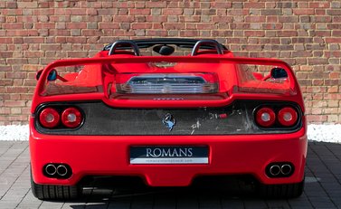 Ferrari F50 8