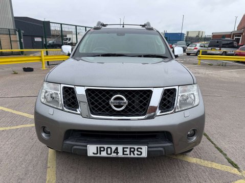 Nissan Navara 2.5 Navara Tekna dCi 4WD 5dr - NATIONAL DELIVERY* 14