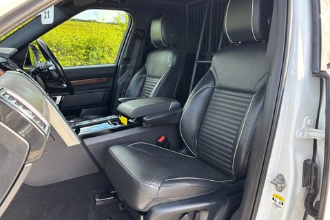 Land Rover Discovery SD6 36 Commercial HSE 3