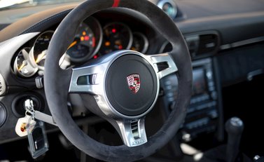 Porsche 911 GT3 RS 4.0 LHD 11