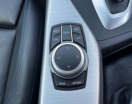 BMW 1 Series 1.5 118i M Sport Shadow Edition Auto 3dr 49