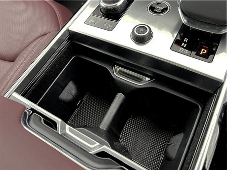 Land Rover Range Rover P400 MHEV AUTOBIOGRAPHY 64