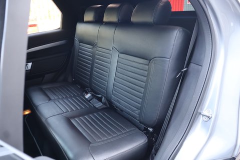Land Rover Discovery COMMERCIAL DYNAMIC HSE REAR SEAT CONVERSION STYLED BY SEEKER  22