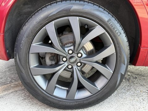 Land Rover Discovery Sport 1.5 P300e 12.2kWh R-Dynamic SE SUV 5dr Petrol Plug-in Hybrid Auto 4WD Euro 15