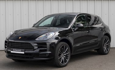 Porsche Macan S 6